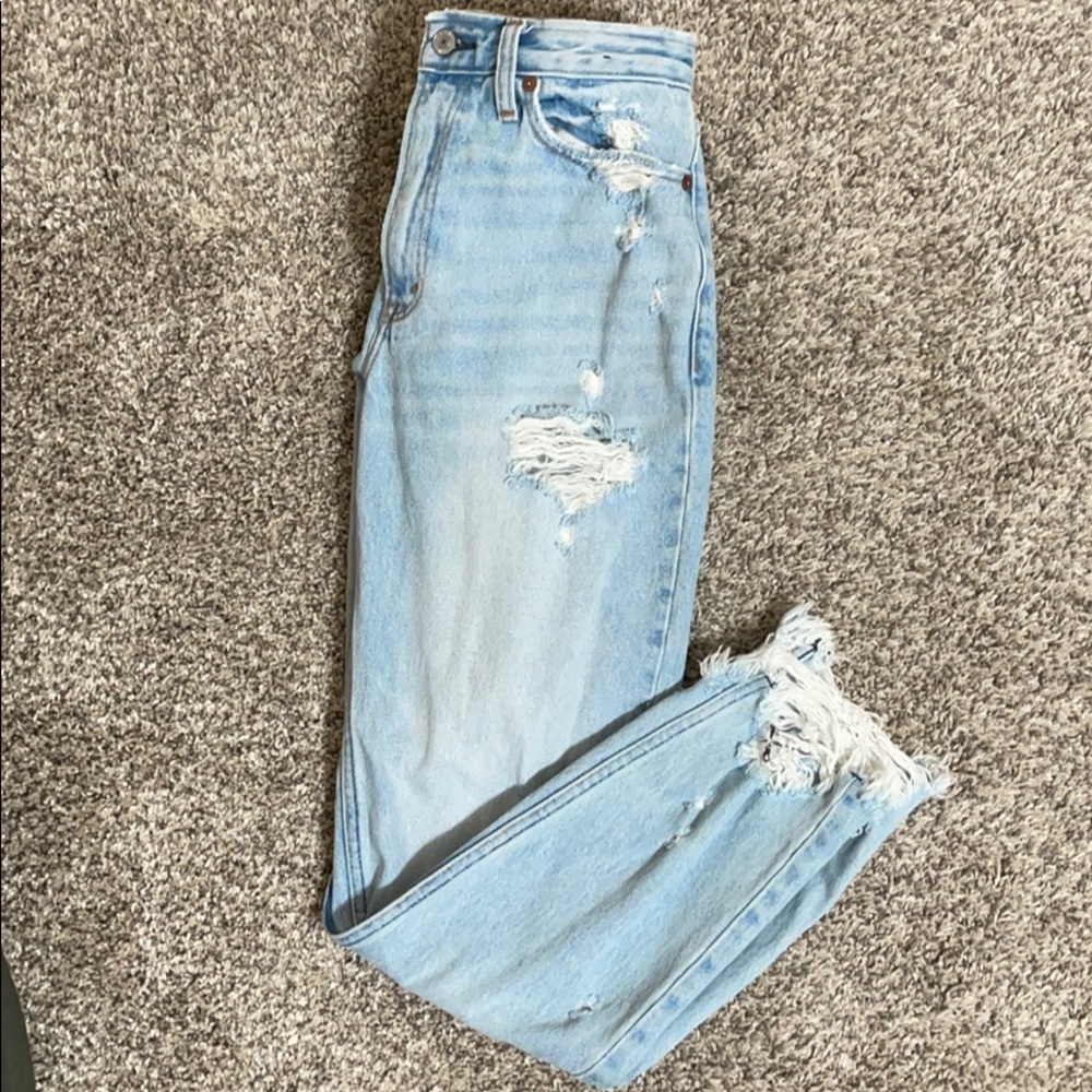Abercrombie & Fitch mom jean
